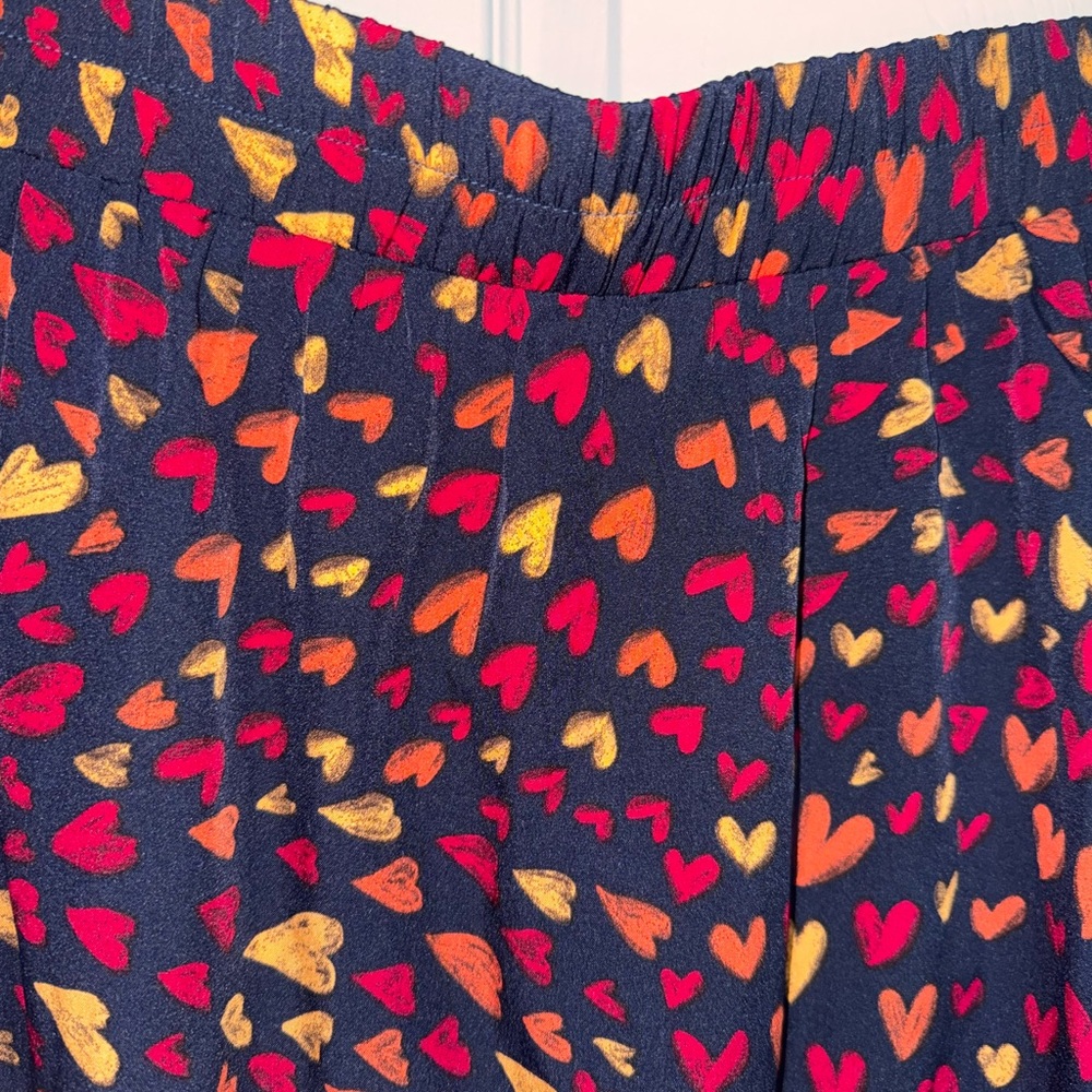 BloomChic Colorful Heart Print Skirt- NWOT